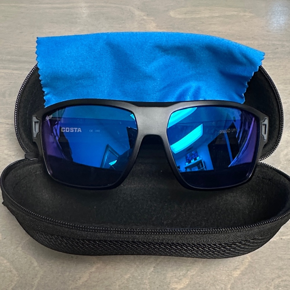 Costa Black Frame Sunglasses with Blue Mirrored Lenses